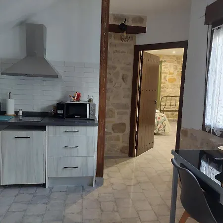 Apartamentos Turisticos El Aove Baeza Buitenkant foto