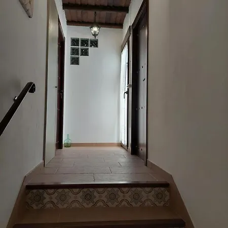 Apartamentos Turisticos El Aove Baeza Buitenkant foto
